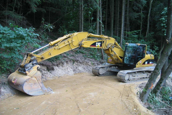 excavator walking operation