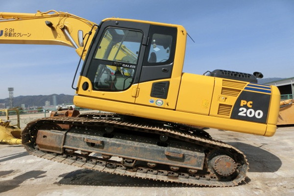 Komatsu PC200-8 Hydraulic Excavator Dimensions